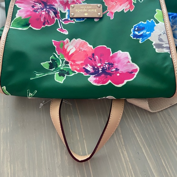 Kate Spade ♠️ Floral Green Backpack 🎒 - Picture 7 of 9